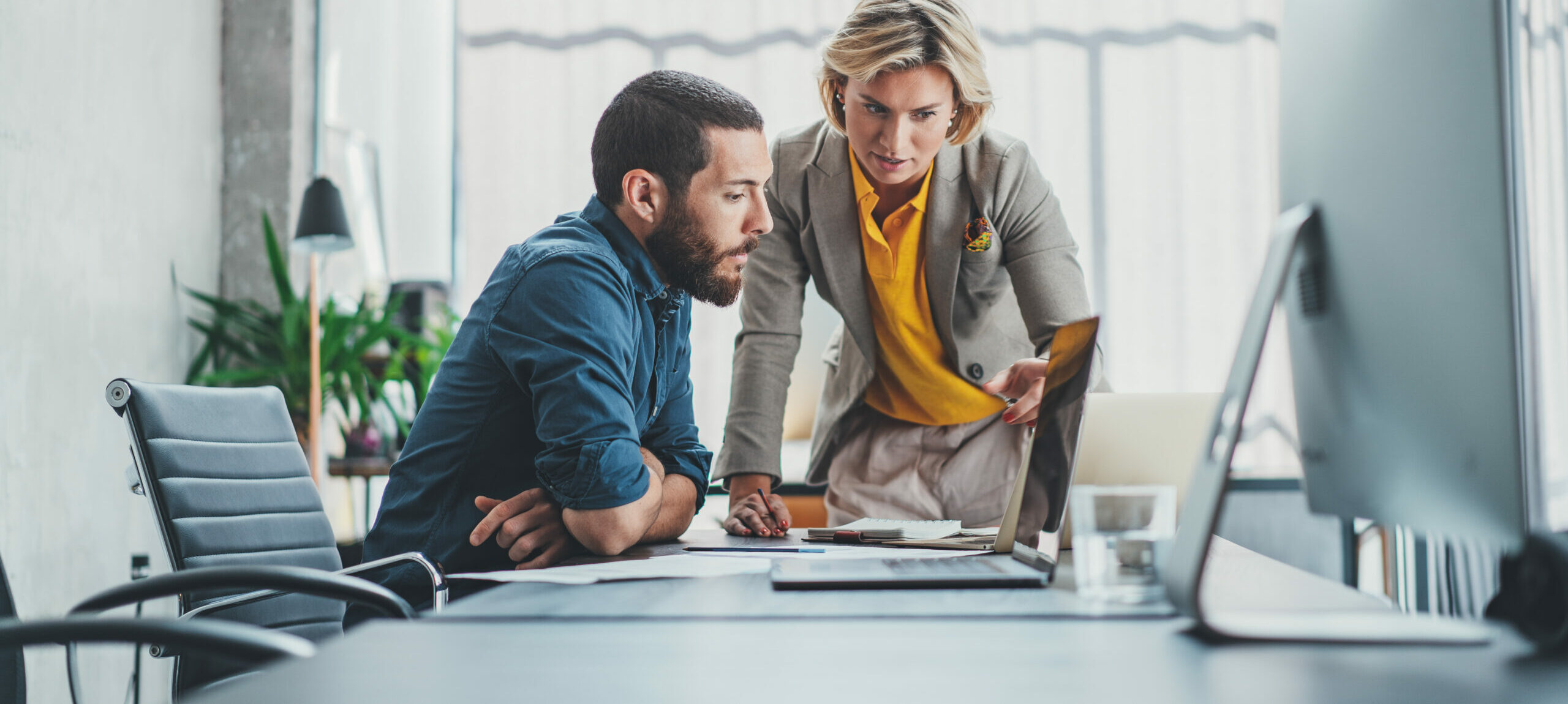 O que você precisa saber antes de lançar uma rede social corporativa